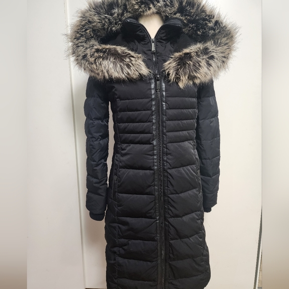 BCBGeneration Warm Puffer Women's Coat with Faux Fur-Trimmed Hood, Size S - Picture 3 of 14